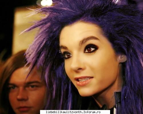 ce fain ii sta lu billotz  cu paru violet  :rotfl:  :rotfl:  :rotfl: cele mai faine poze (chiar si